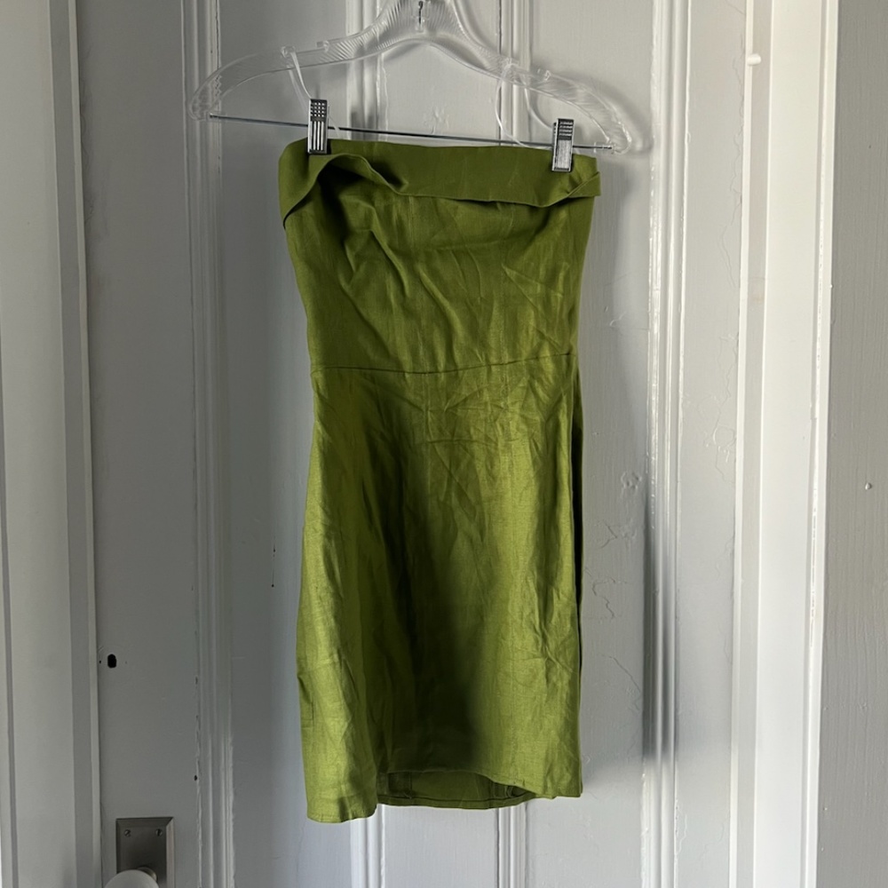 NWT Madilyn Linen Dress Avocado